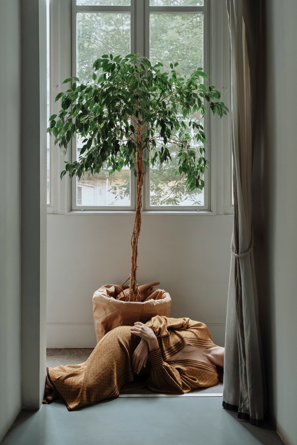 Francesco Sambati Foto tratta dalla serie “Aphasìa” 2021 Fotografia digitale