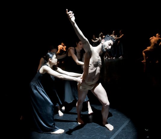 Stabat Mater, Artemis Danza porta in scena la condizione universale del dolore