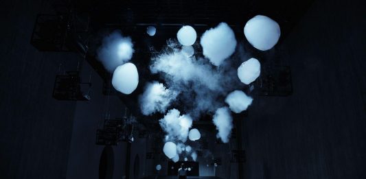 Il tempo sospeso nelle opere di Parreno e A.A. Murakami, al Museo della Permanente di Milano