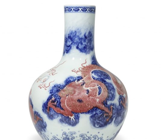 Bonhams ha venduto un antico vaso cinese per $ 3,7 milioni bonhams vaso