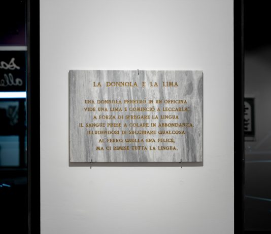 Testuale, la parola come immagine: cinque maestri della ricerca verbovisiva in mostra a Vasto Testuale, veduta della mostra, Sangallo Fine Art, Vasto, 2025