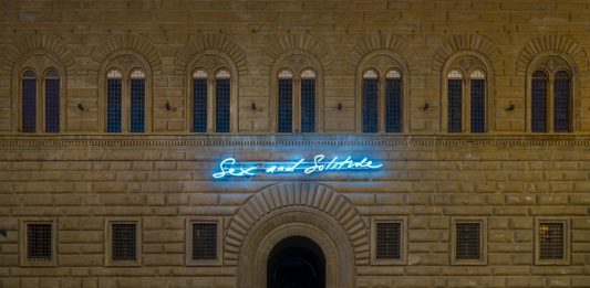 Autobiografia collettiva di corpi ed emozioni. La grande mostra di Tracey Emin a Firenze