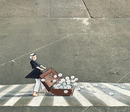 L’identità femminile afghana nelle opere di Shamsia Hassani: la mostra a Londra