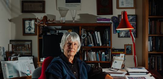 Biennale Architettura 2025: i Leoni d’Oro a Donna Haraway e Italo Rota