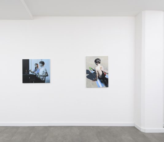 Anatomia di una relazione: una mostra a due voci alla galleria MONTI8 di Roma Owen Rival e Aidan Barker-Hill, Compatibility, veduta della mostra, Galleria MONTI8, Roma, 2025