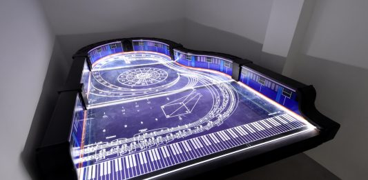 Dalla musica nasce l’arte: la mostra di Ernesto Jannini alla Galleria Arrivada di Milano