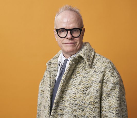 Biennale d’Architettura 2025: la giuria sarà presieduta da Hans Ulrich Obrist