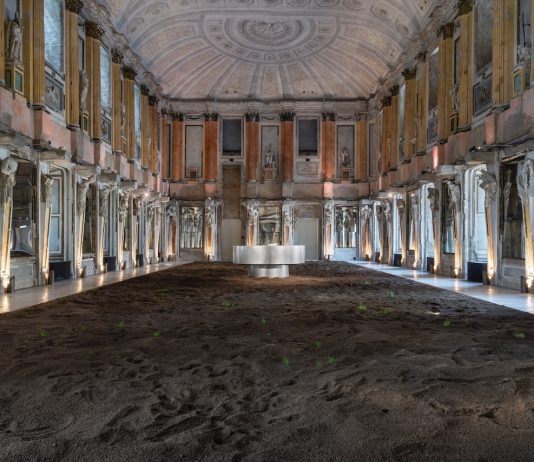 A Milano Nico Vascellari trasforma Palazzo Reale in un “campo” di tensioni e rinascita nico vascellari