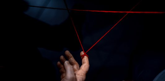 Piccoli, grandi gesti del caregiver, in una mostra fotografica a Parma