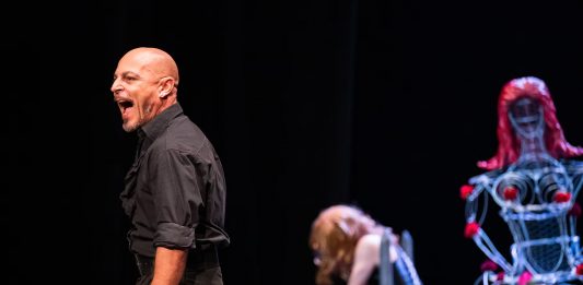 Mercoledì delle Ceneri: il teatro della denuncia soffocato dall’enfasi Mercoledì delle Ceneri