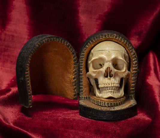 Finarte, all’asta oggetti unici dalla collezione di Stefano Gabbana finarte stefano gabbana