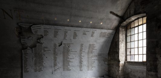 La funzione politica dell’esperienza estetica: Gian Maria Tosatti a Milano