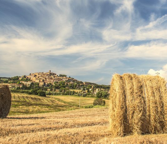 Il tempo scolpito: opere di Giuseppe Bergomi in tre borghi toscani