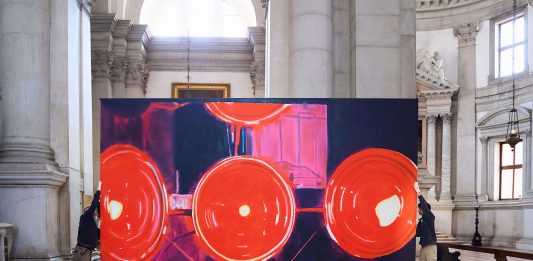 Luc Tuymans a Venezia: una pittura sospesa tra luce, memoria e sottrazione