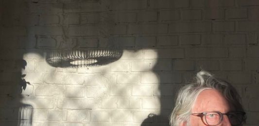 L’eros e le visioni di Michel Auder vanno in scena in un ex cinema a luci rosse di Roma per una notte Michel Auder