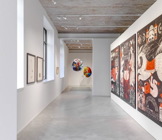 Il progetto che porta l’arte nei borghi italiani compie cinque anni. E li racconta in una mostra una boccata d'arte mostra