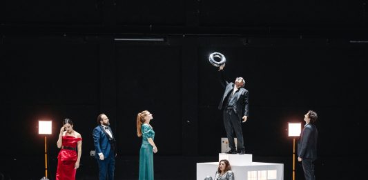 Solness e il demone del successo: un Ibsen in chiave contemporanea solness ibsen