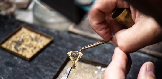 ArtiJanus/ArtiJanas 2025: a Sassari, l’elogio dell’alterità, tra design e artigianato