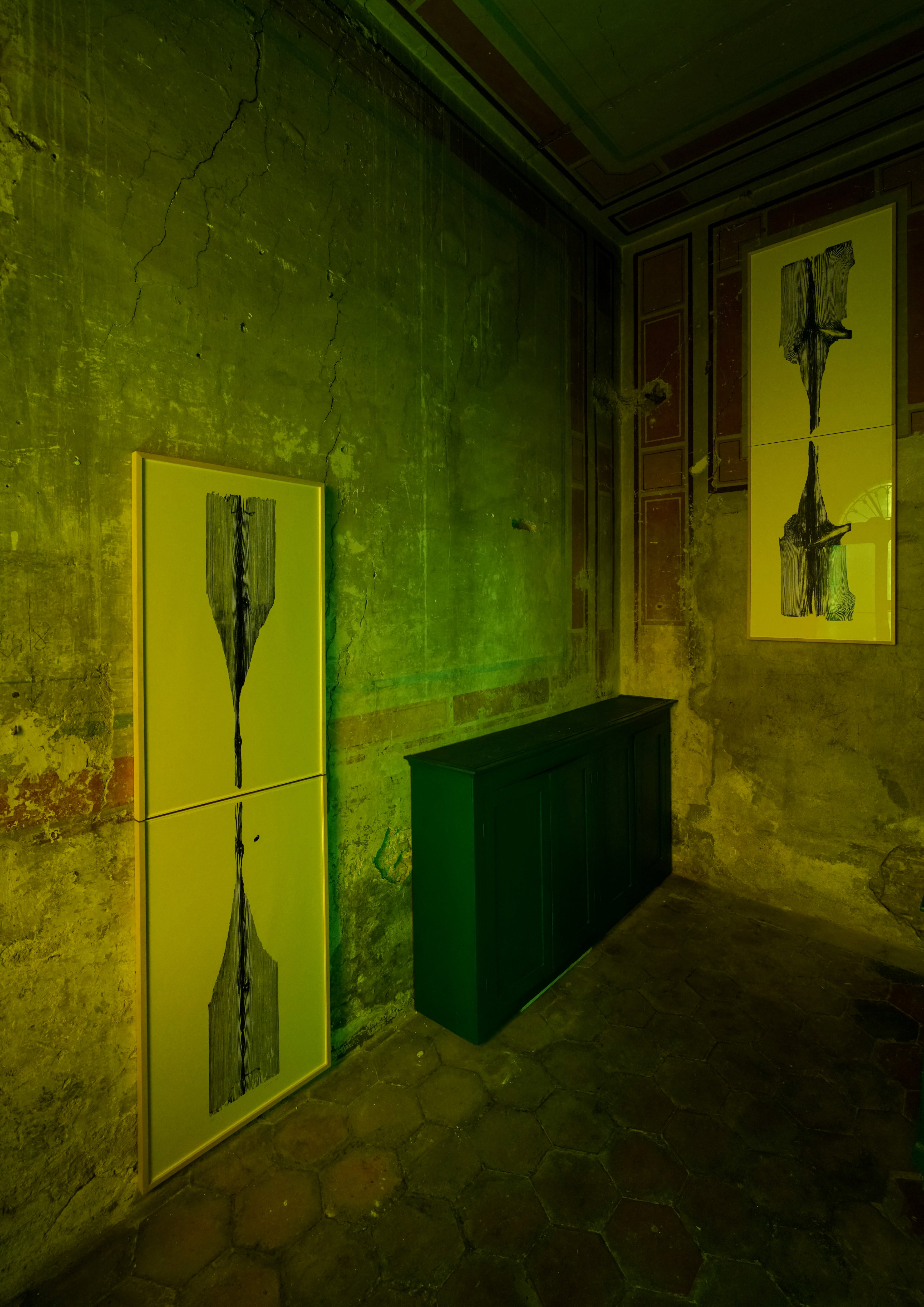 Installation view, Giorgio Andreotta Calò, 2025, Litografia Bulla, Roma, Courtesy Litografia Bulla, Ph. Credit Luis Do Rosario 