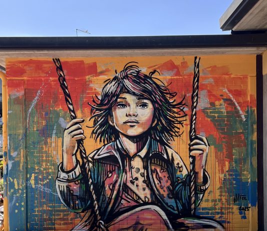 The Wallà 2025: Alice Pasquini apre il festival di Street Art nel trevigiano