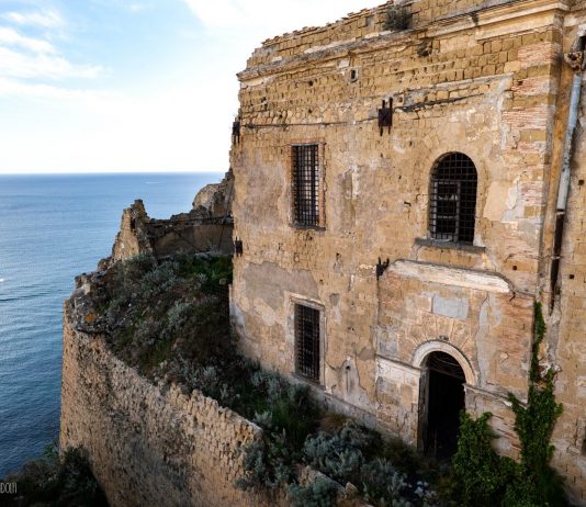 L’archivio diventa racconto vivo: il progetto a Palazzo d’Avalos di Procida Palazzo d’Avalos Procida