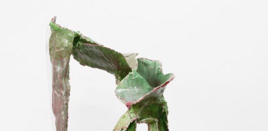 Stef Fusani, la meraviglia delle cose che ingannano: la mostra a Milano