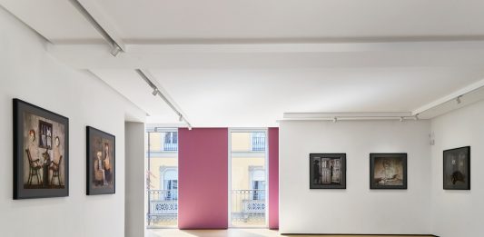 Roger Ballen entra nella scuderia di Building a Milano: la prima mostra in galleria roger ballen