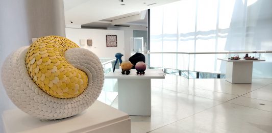 Al via il 63° Premio Faenza: la Biennale che racconta la ceramica contemporanea