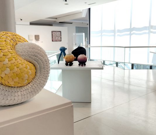 Al via il 63° Premio Faenza: la Biennale che racconta la ceramica contemporanea