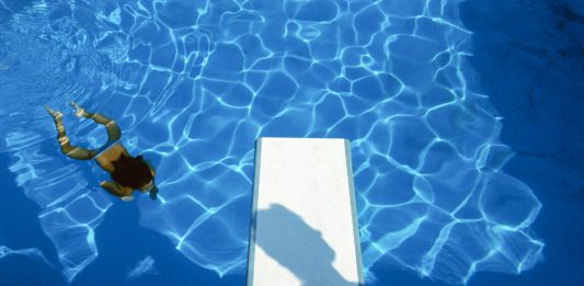 Fotografare l’invisibile: i colori metafisici di Franco Fontana in mostra a Roma