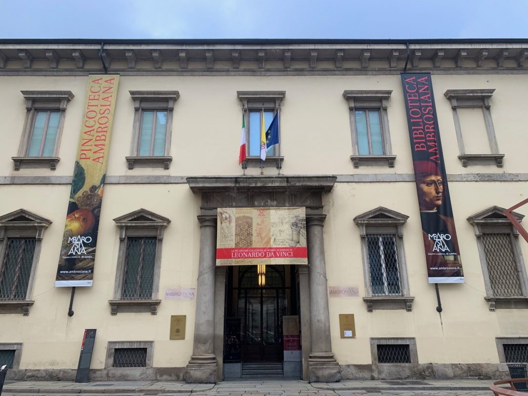 05.Veneranda Biblioteca Ambrosiana.Facciata