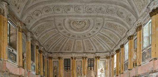 Dal 2 luglio al 14 settembre 2025, Milano racconta l’opera di Remo Salvadori con una mostra diffusa che coinvolge tre luoghi simbolo della città