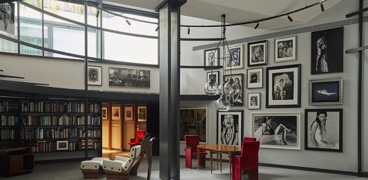 Un nuovo spazio promosso da DUAL Italia, interamente dedicato al collezionismo e al mercato dell’arte. La casa-museo di Ettore Molinario e Rossella Colombari, a Milano