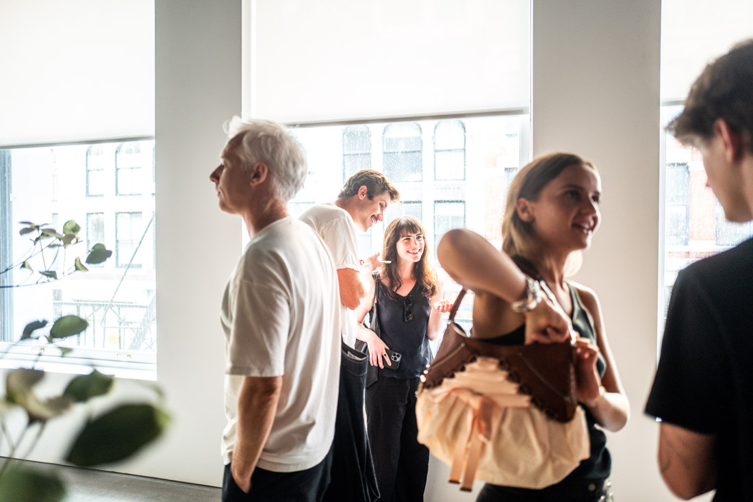 Álvaro Urbano, Prelude, veduta della mostra, Marian Goodman Gallery, New York, 2025, ph. Francesca Magnani