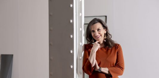 L’arte emergente secondo Pilar Cruz, direttrice di Art Nou 2025 pilar cruz