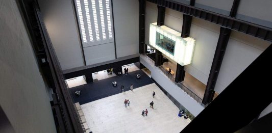 La Turbine Hall della Tate e il prezzo del fundraising per i musei