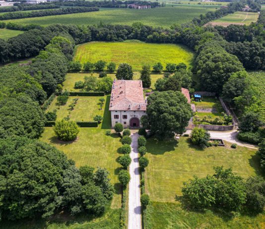 La storica villa di Lina Wertmüller è in vendita in Franciacorta Lina Wertmüller franciacorta