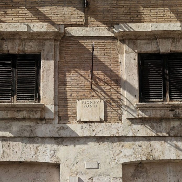 4 via Governo vecchio