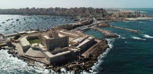 L’artista che rilancerà la Biennale di Alessandria d’Egitto: intervista a Moataz Nasr