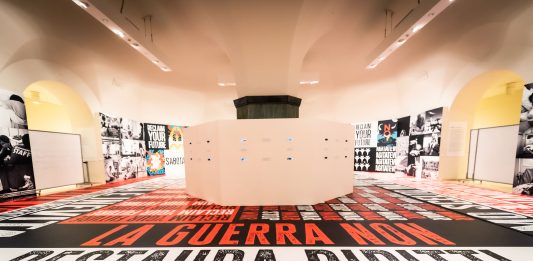 Gli orrori della guerra e la speranza di chi resiste: la mostra di Cheap ed Emergency