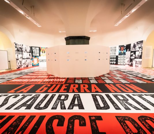 Gli orrori della guerra e la speranza di chi resiste: la mostra di Cheap ed Emergency