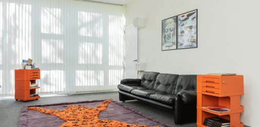 Nell’iconica Unità Ovest di Ivrea apre la Casa Museo Olivettiana, tra tecnologia e design