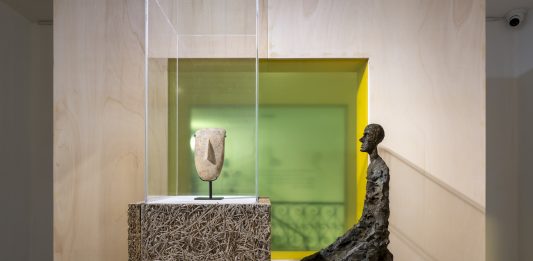 Terreni comuni tra mito e insularità: ‘Isole e Idoli’ al Museo d’Arte della Provincia di Nuoro