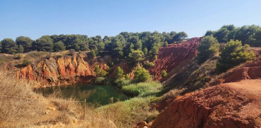 Viaggi straordinari. Sead Kazanxhiu in Salento
