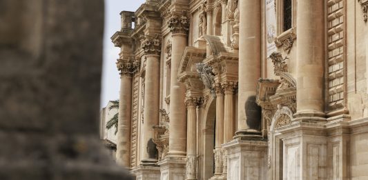 Al Ragusa Foto Festival 2025 la fotografia tra memoria e paesaggio