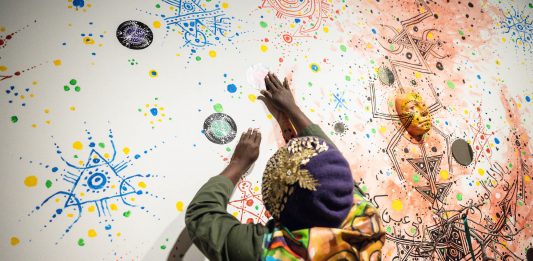 Tatuaggio: storia di un’arte, una tecnica seduttiva, una cura e un simbolo di umanità