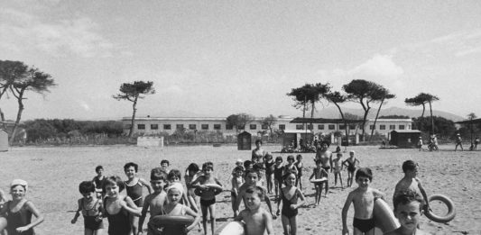 Gianni Berengo Gardin: la fotografia come lente politica e sociale di un tempo berengo gardin