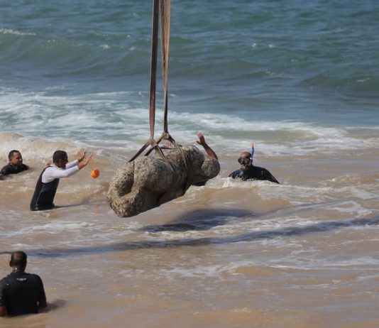 Un antico porto egiziano riemerge dal mare: il ritrovamento ad Alessandria