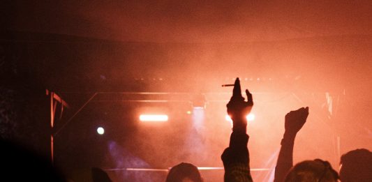 Tutto su SUPERFLAT, il festival che raccoglie il meglio della scena musicale indipendente di Parma superflat