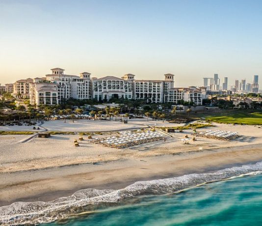 Sotheby’s punta tutto su Abu Dhabi: al via le aste di lusso sulla Saadiyat Island